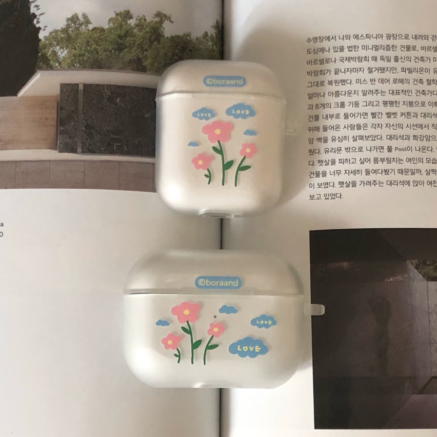 Love cloud air pods case (jelly)