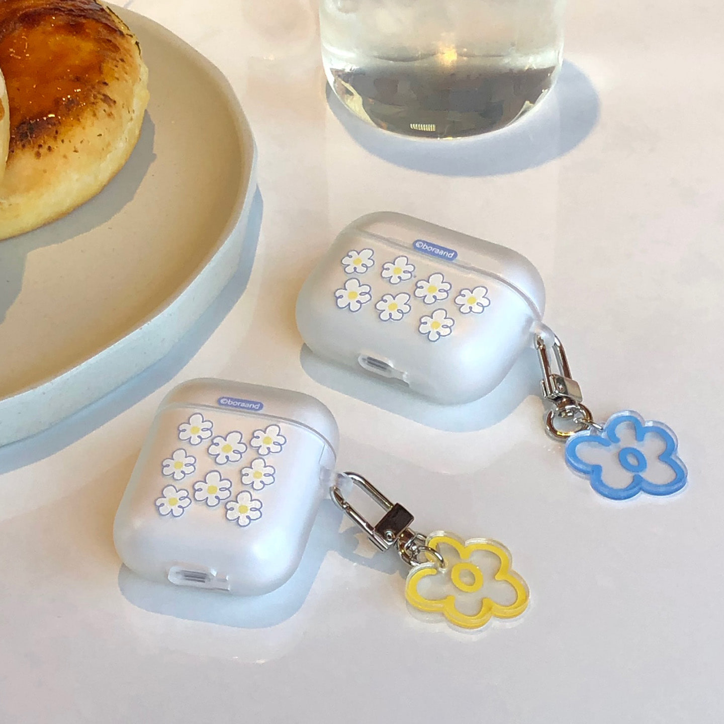 Blue flower air pods case (jelly)