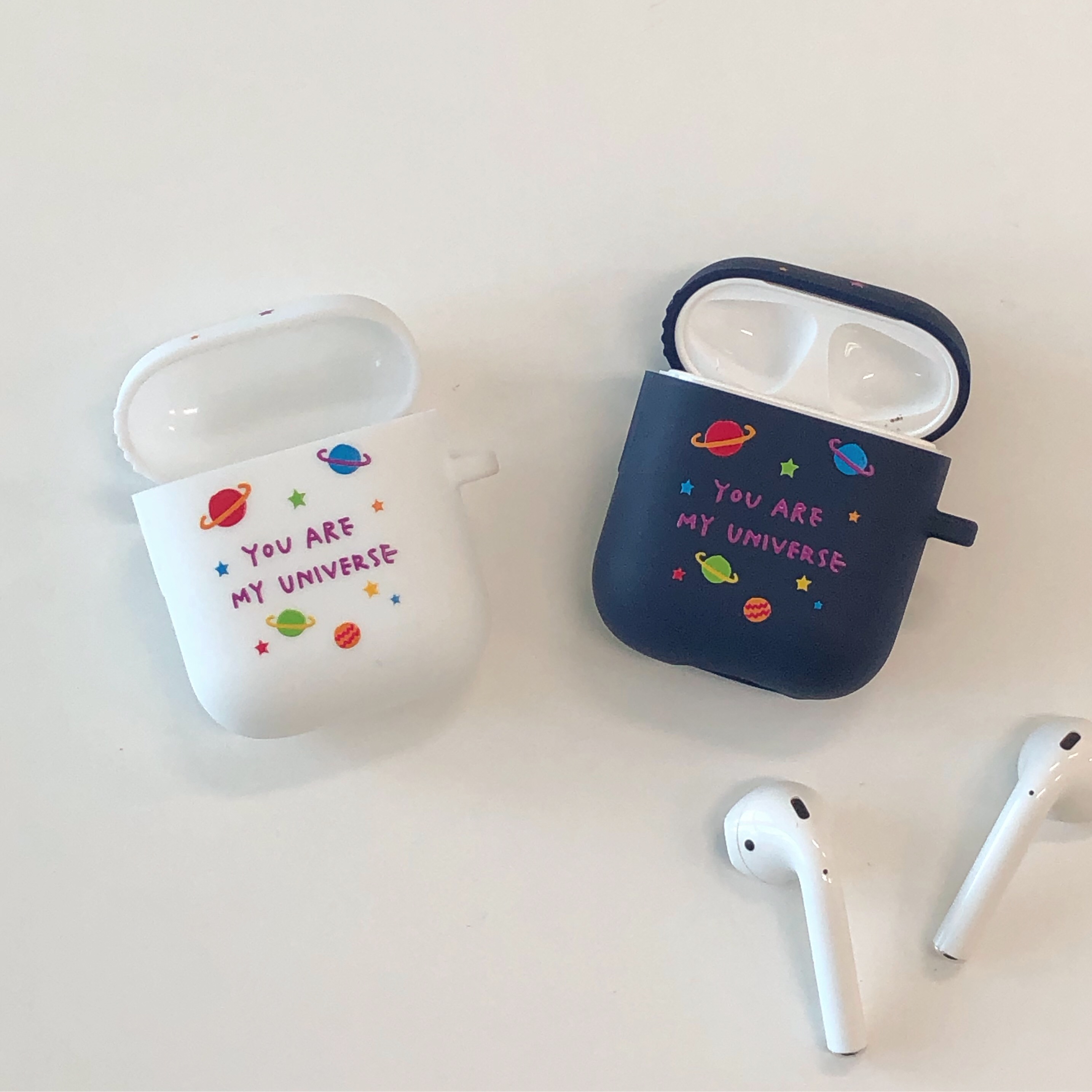 Universe air pods case (jelly)